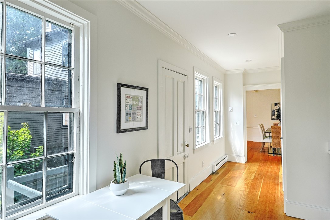 10 Arnold Street