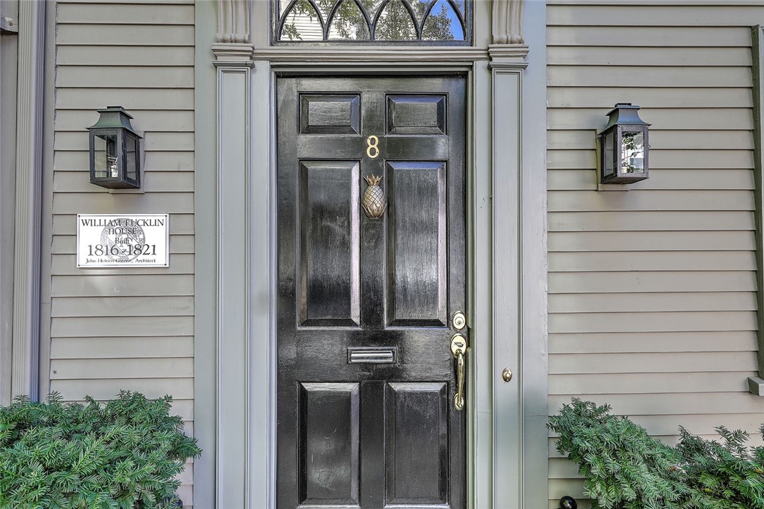 8 Arnold Street