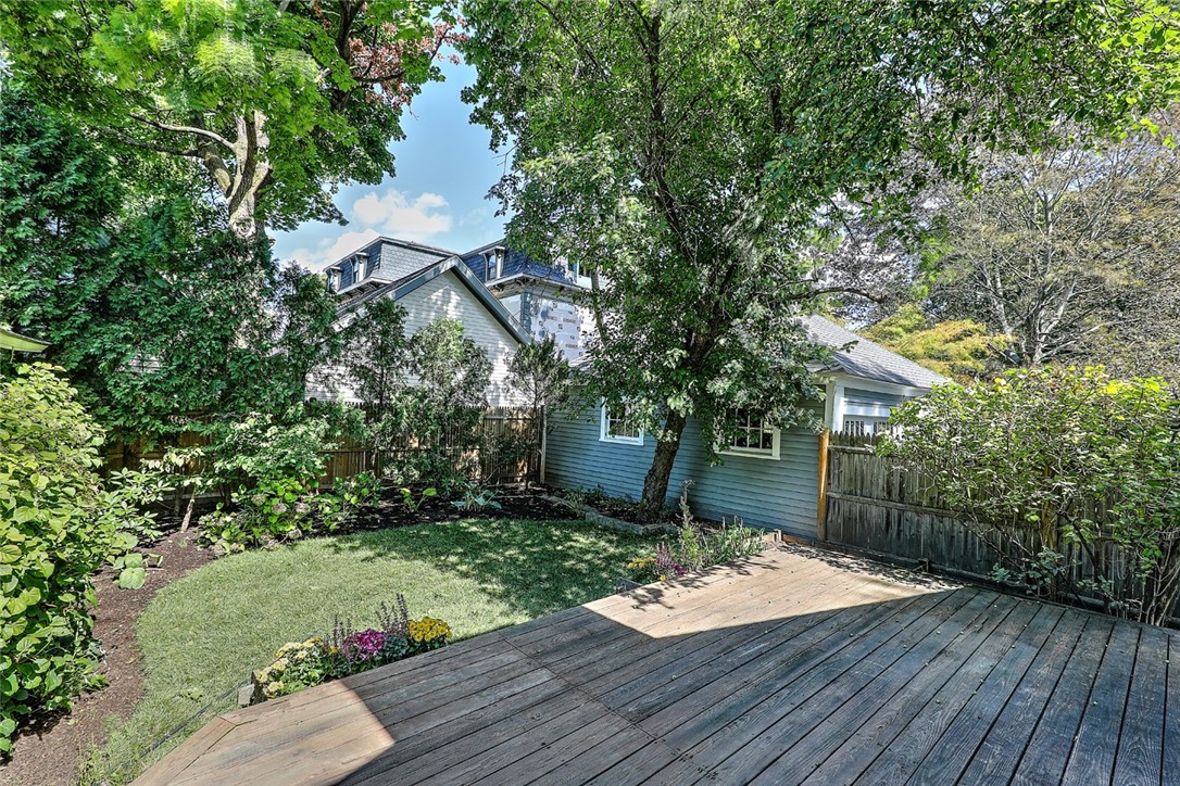 14 Rhode Island Avenue