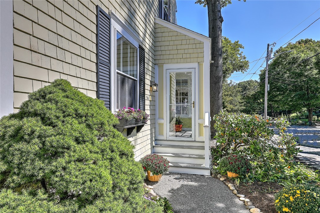 14 Rhode Island Avenue
