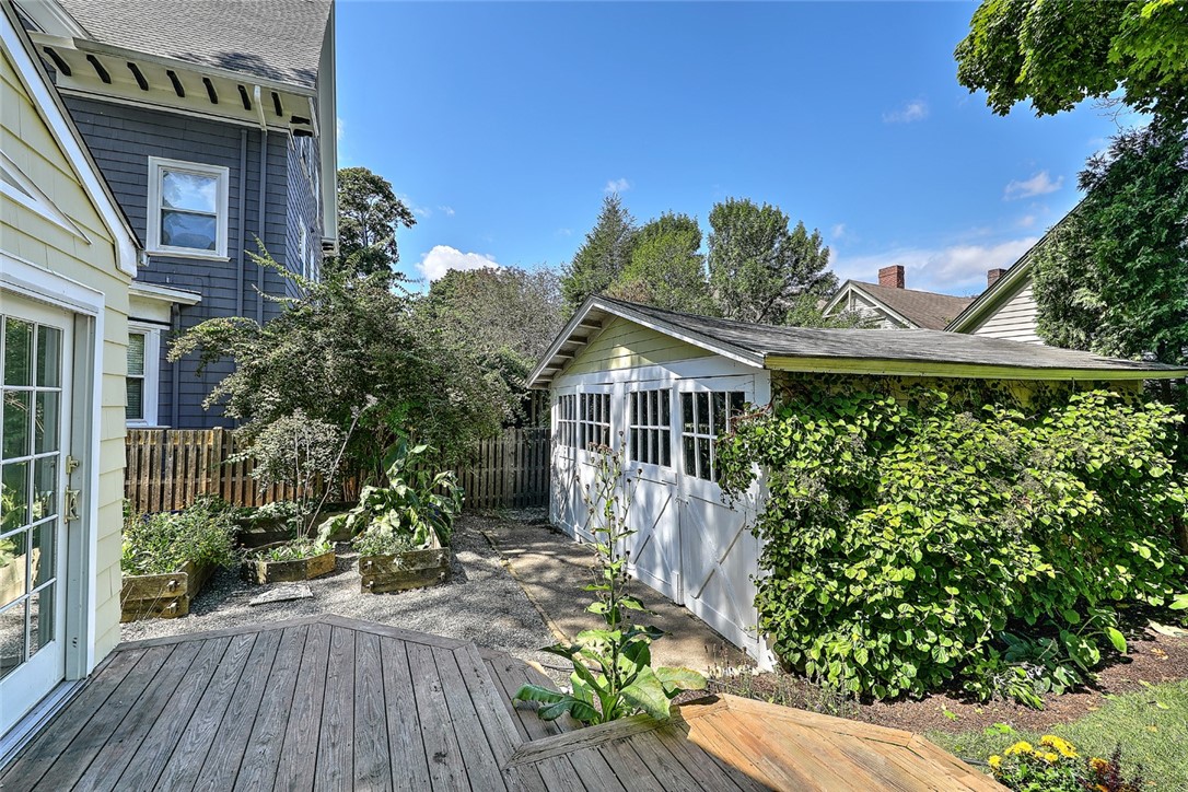 14 Rhode Island Avenue