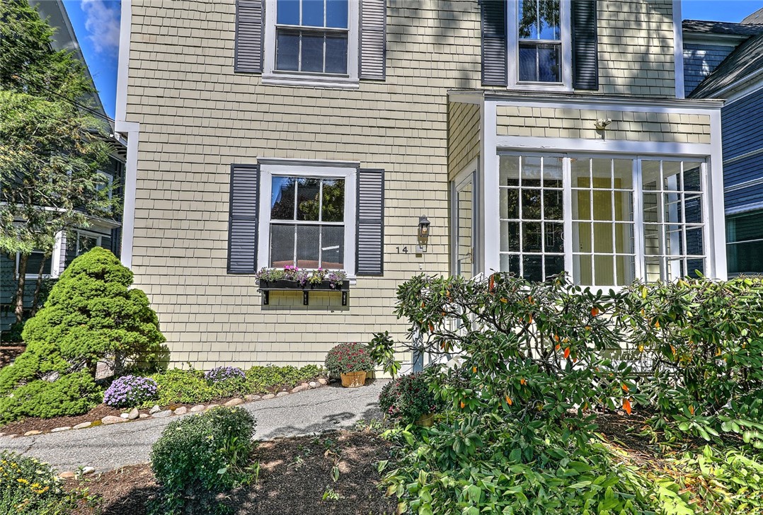 14 Rhode Island Avenue