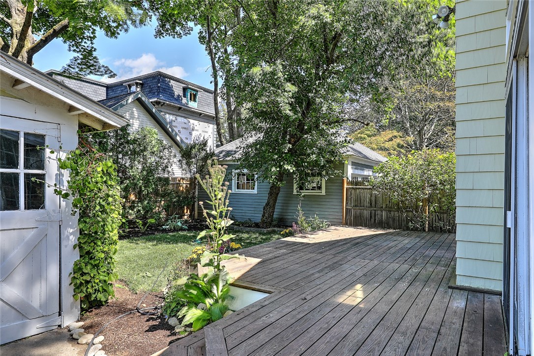 14 Rhode Island Avenue