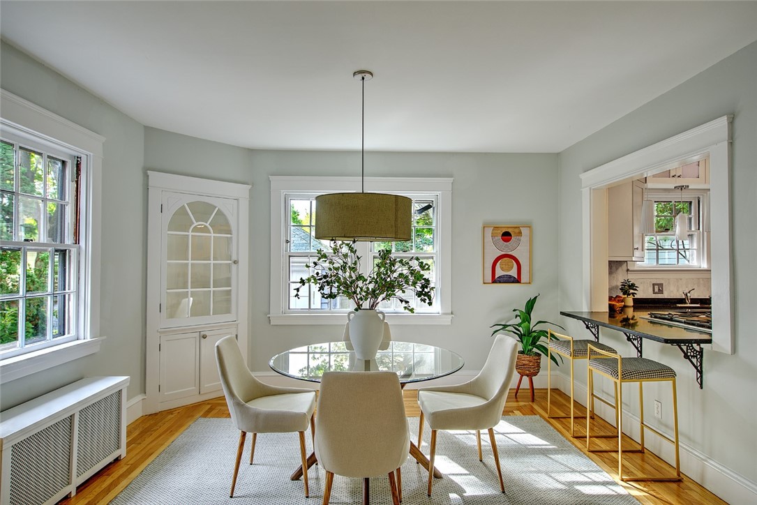 65 Vassar Avenue