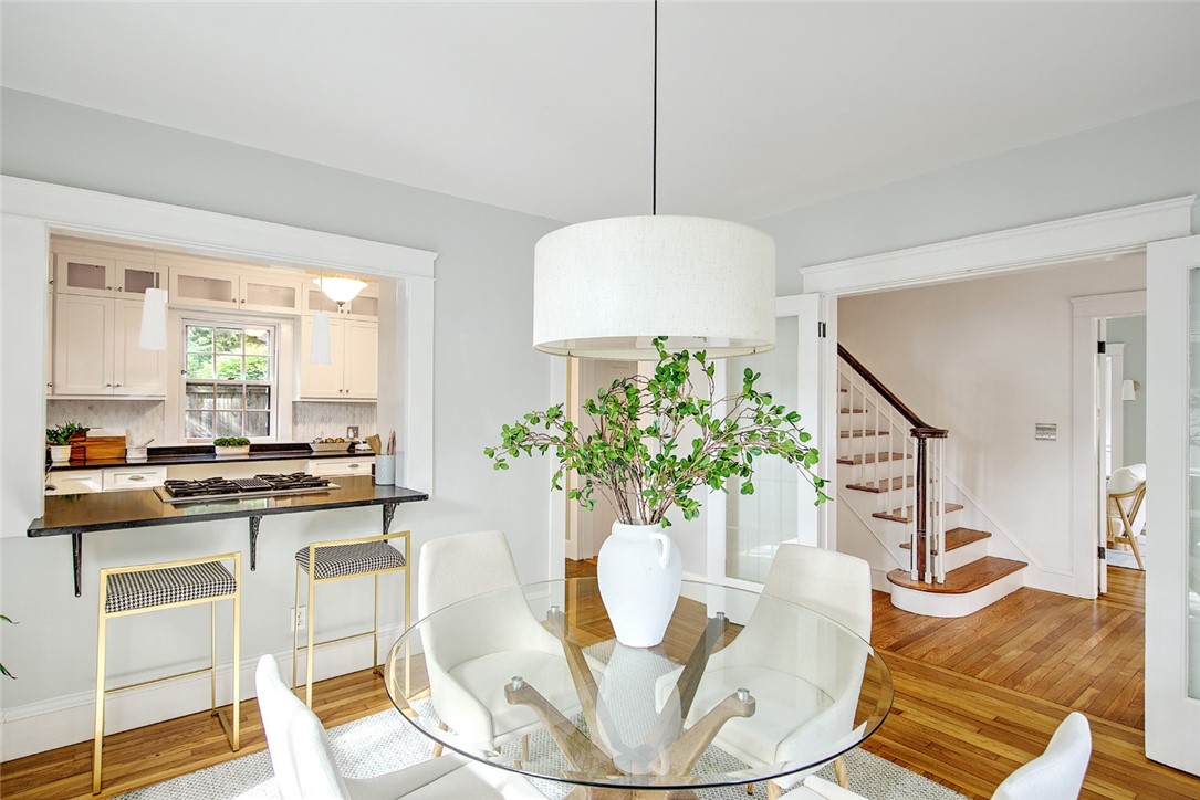 65 Vassar Avenue