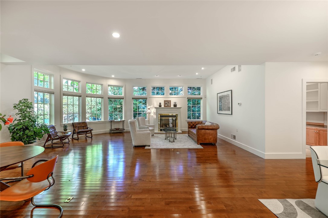 36 Lincoln Avenue