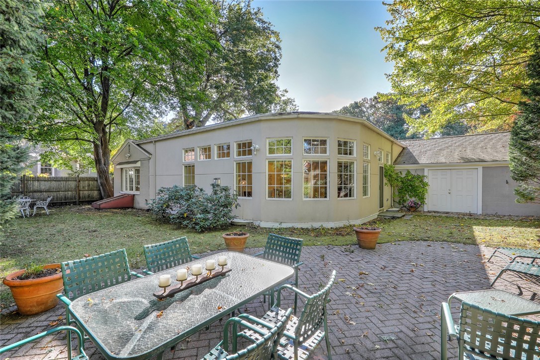 36 Lincoln Avenue