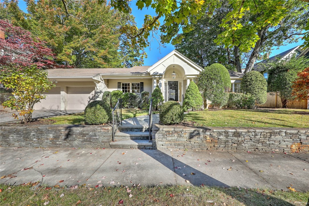 36 Lincoln Avenue