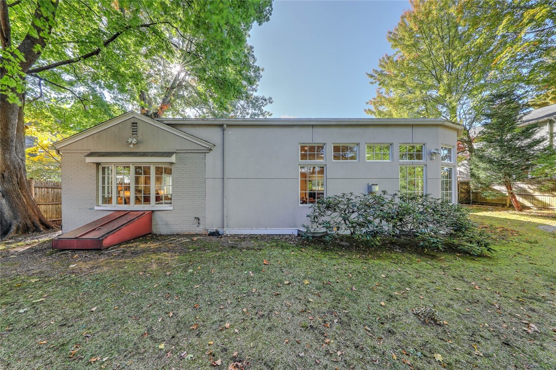 36 Lincoln Avenue