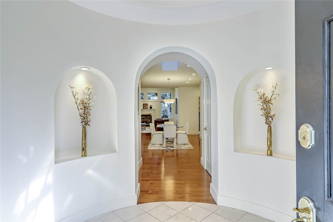 36 Lincoln Avenue