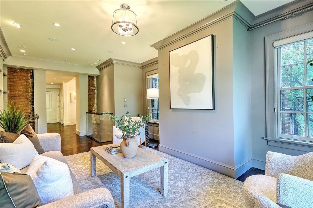 276 Benefit Street 1