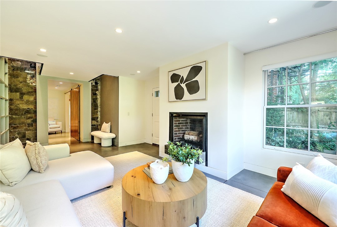 276 Benefit Street 1