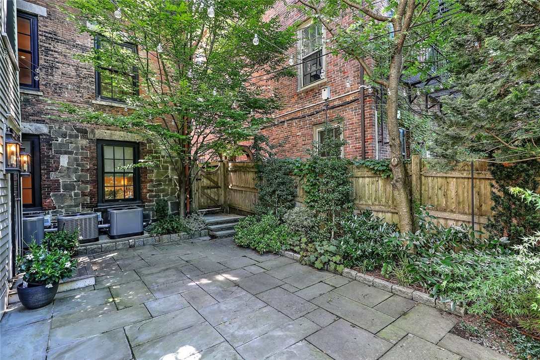 276 Benefit Street 1