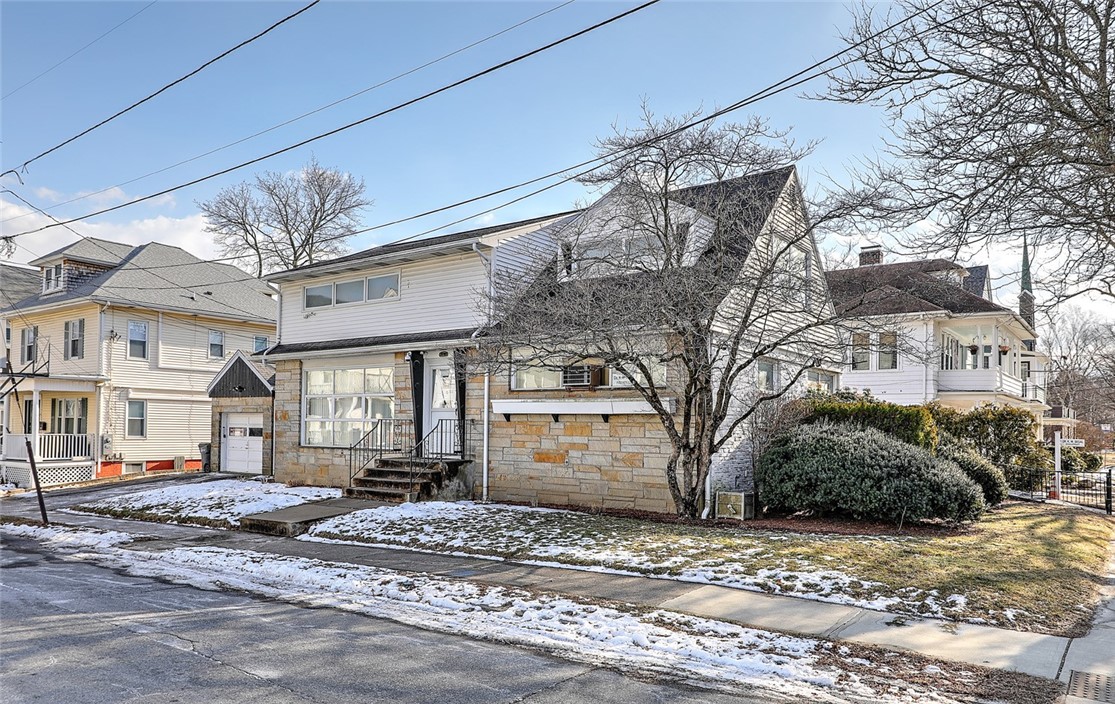 1 Lewis Street