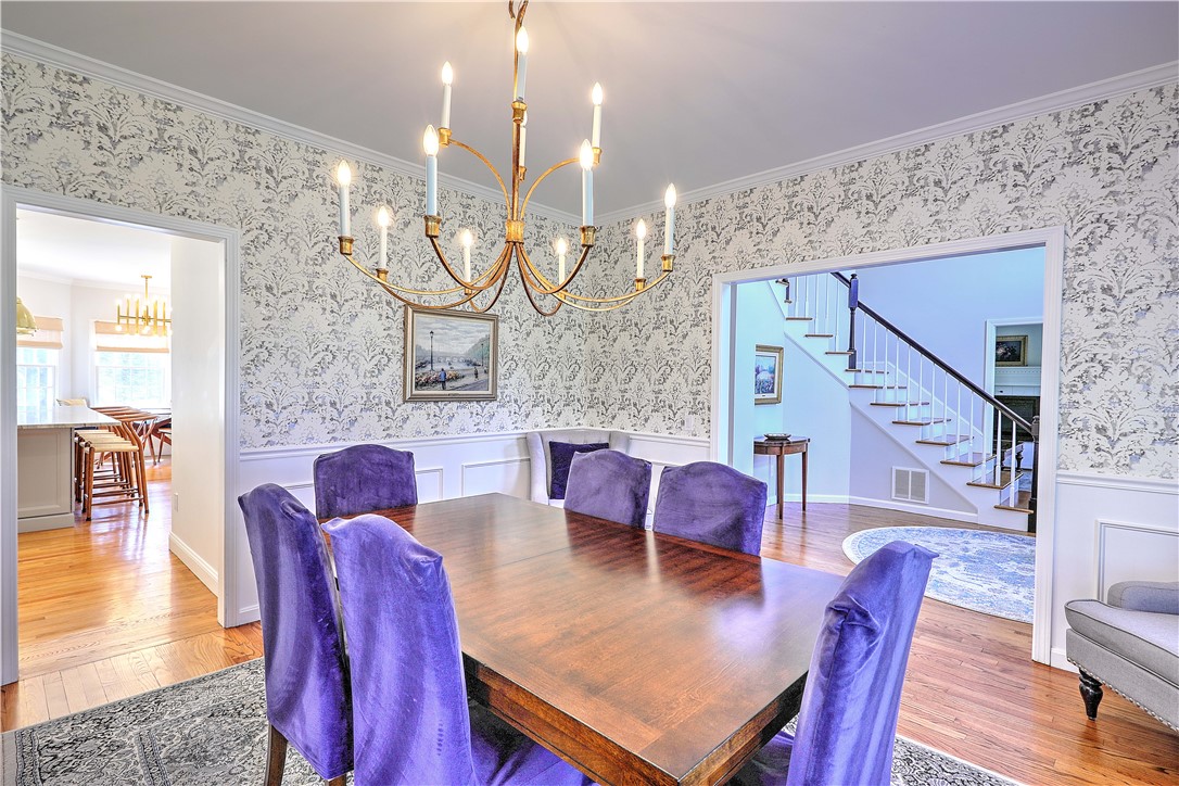 14 Howland Farm Road