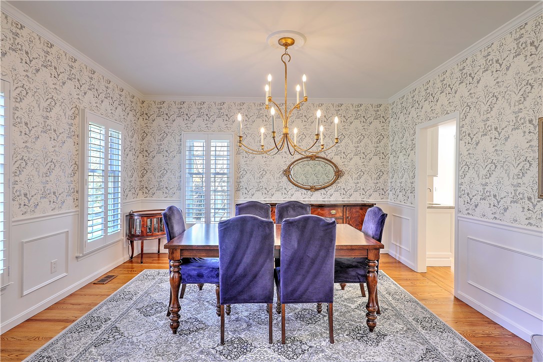 14 Howland Farm Road