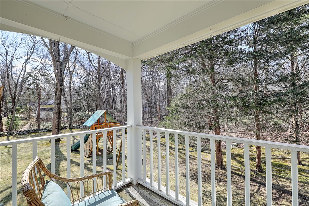 14 Howland Farm Road
