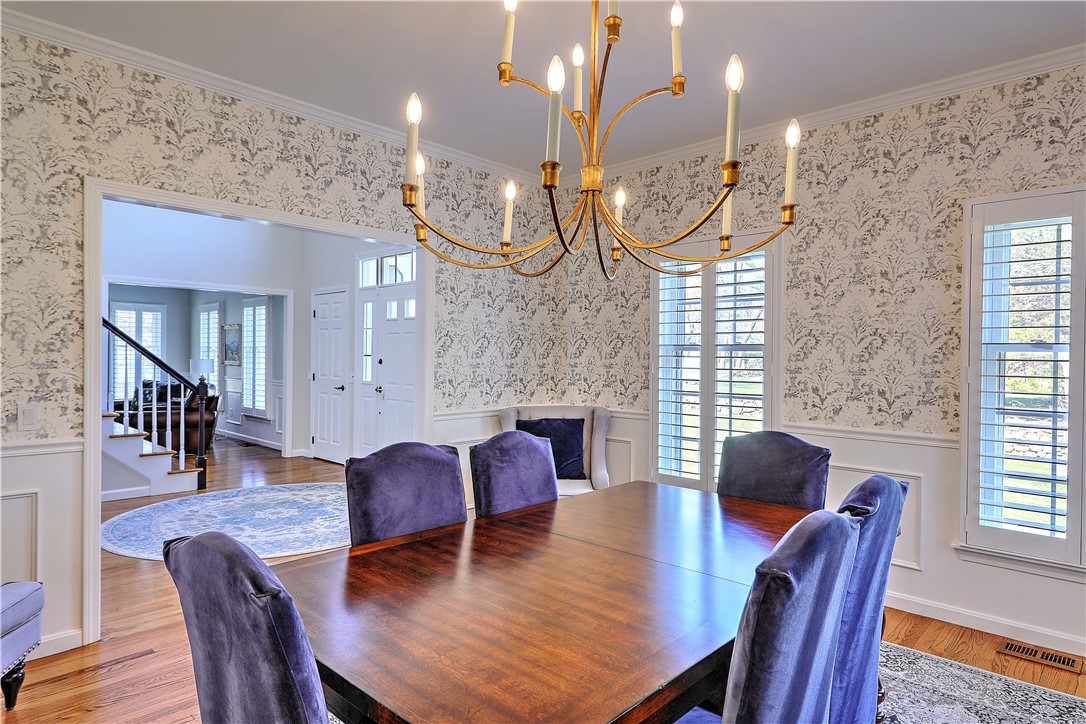 14 Howland Farm Road