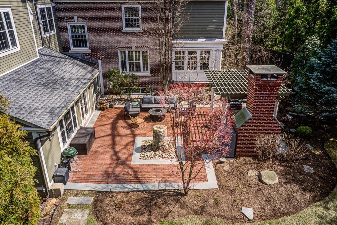 97 Loring Avenue
