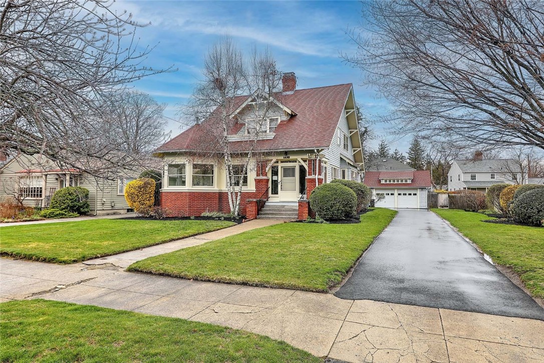 251 Norwood Avenue