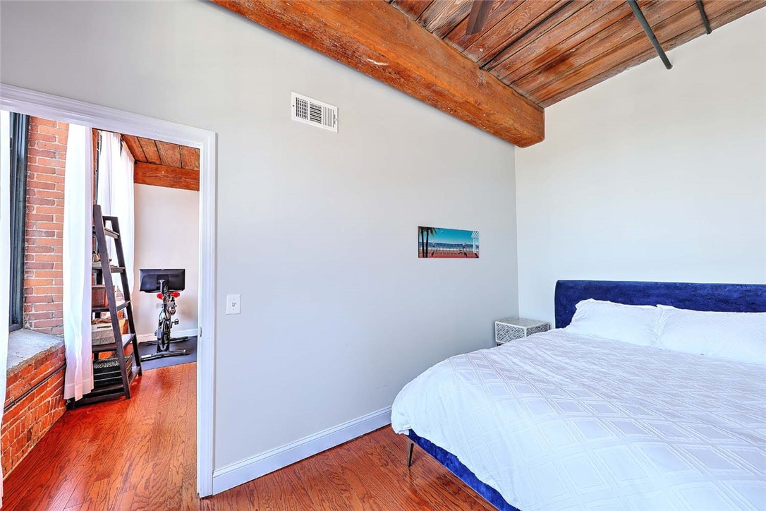 18 Imperial Place 2B