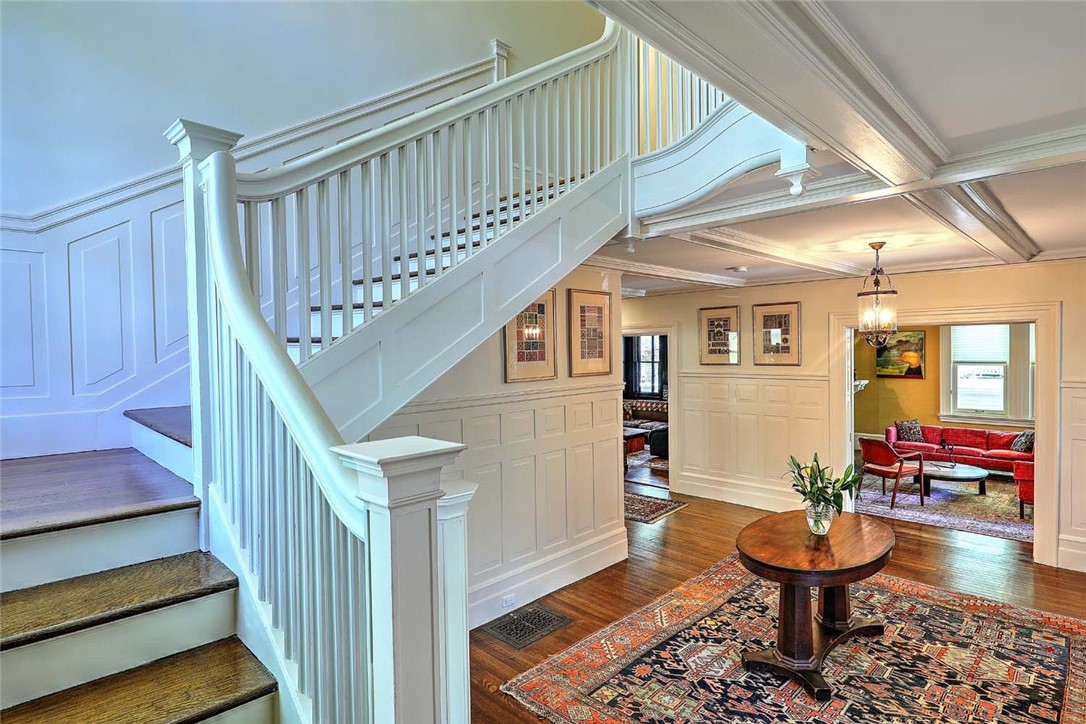 67 Manning Street