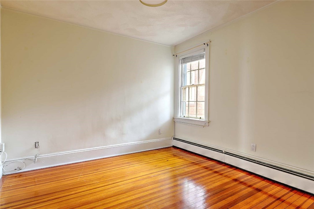 231 Doyle Avenue 2R