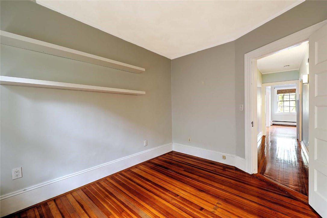 231 Doyle Avenue 2R