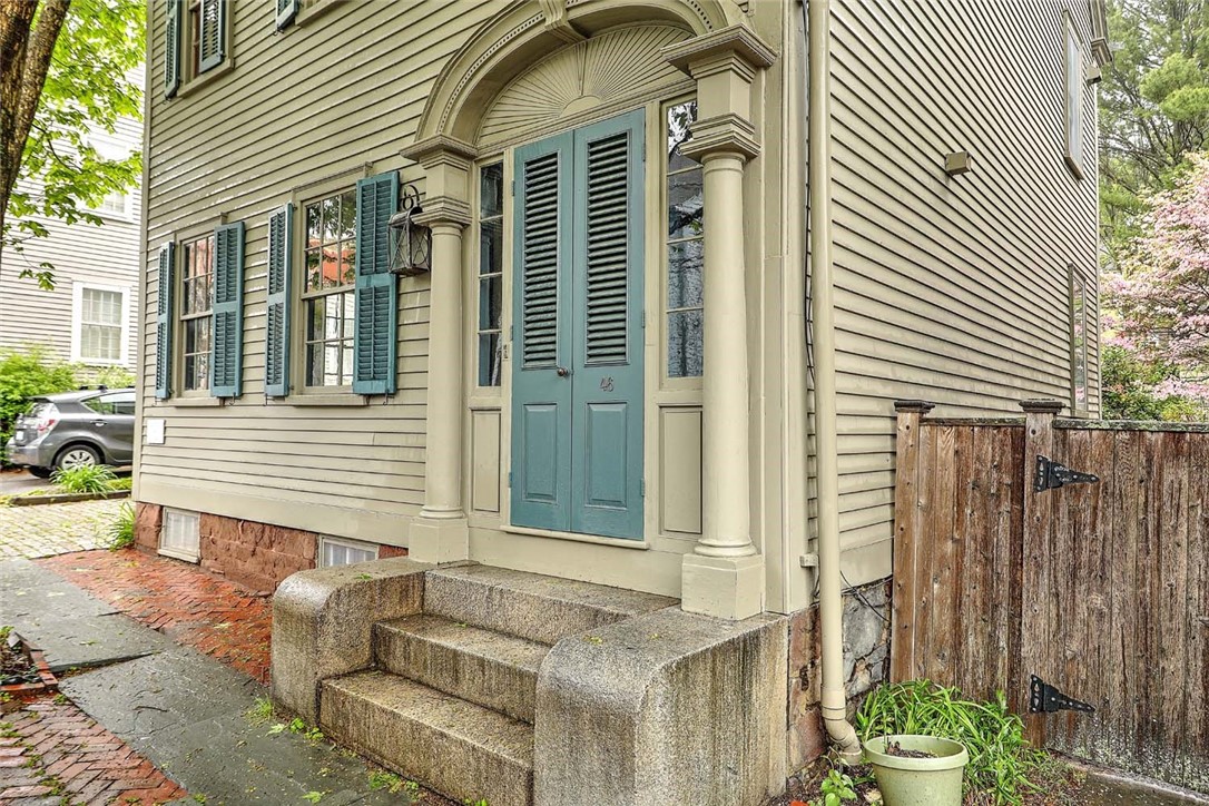 46 Sheldon Street
