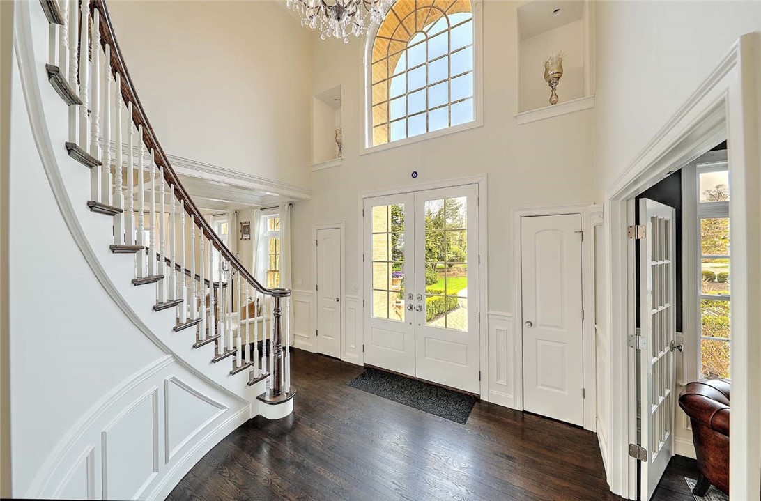 33 Susan Drive