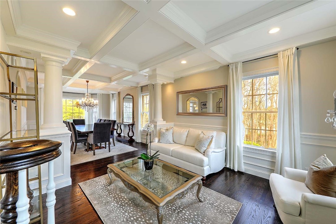 33 Susan Drive