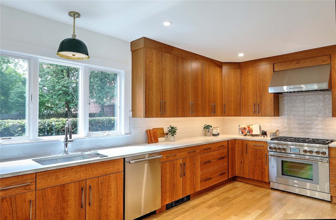 33 Intervale Road