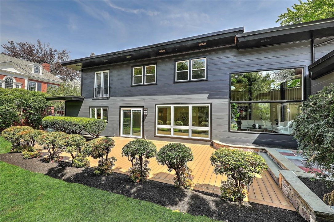33 Intervale Road