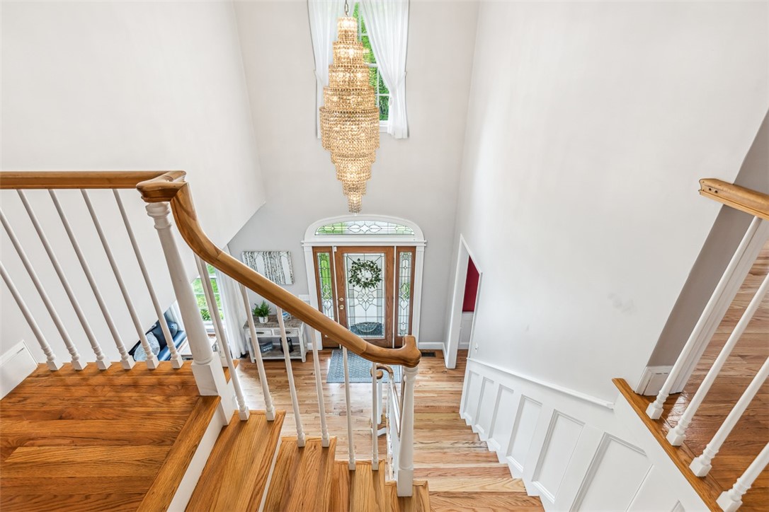 225 Walker Street
