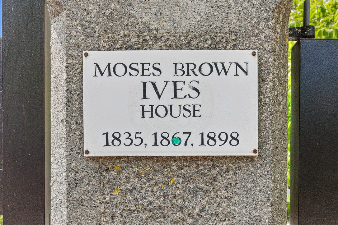 10 Brown Street