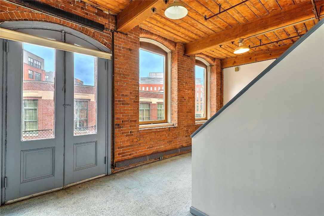 116 Chestnut Street G