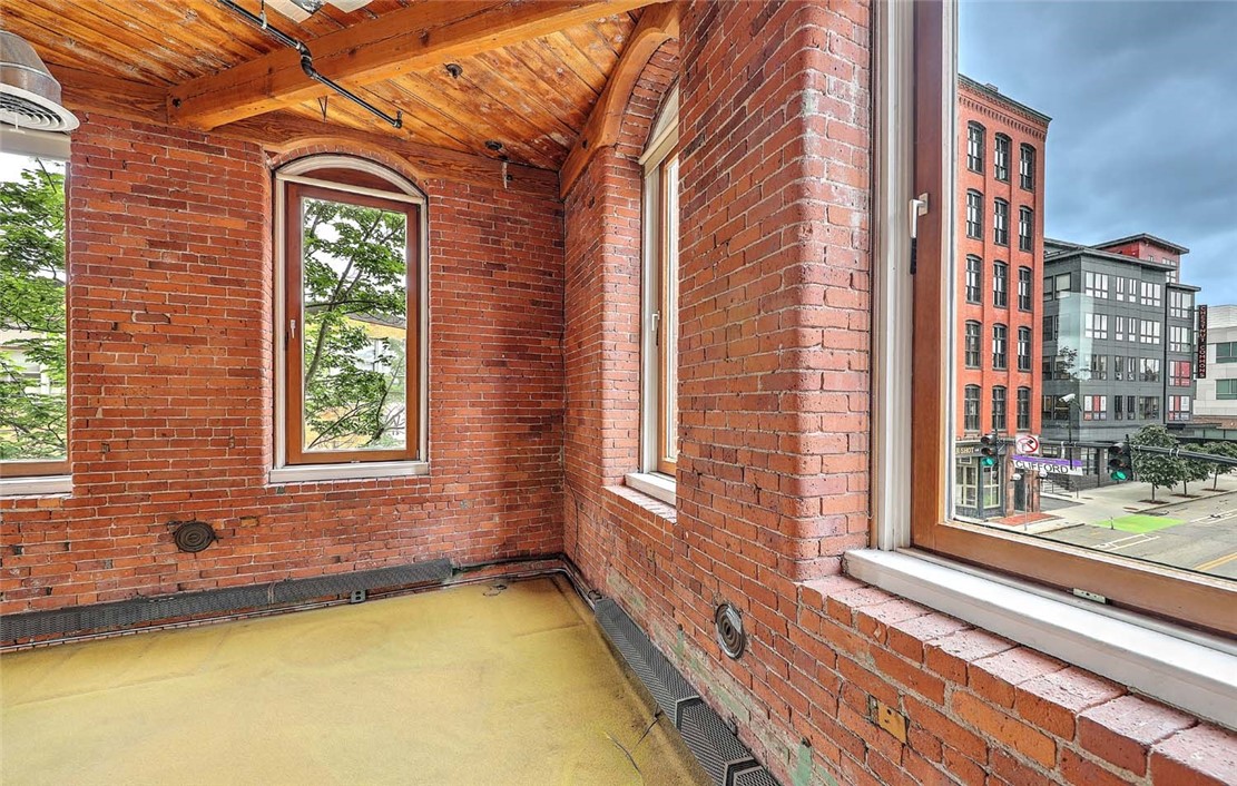 116 Chestnut Street G