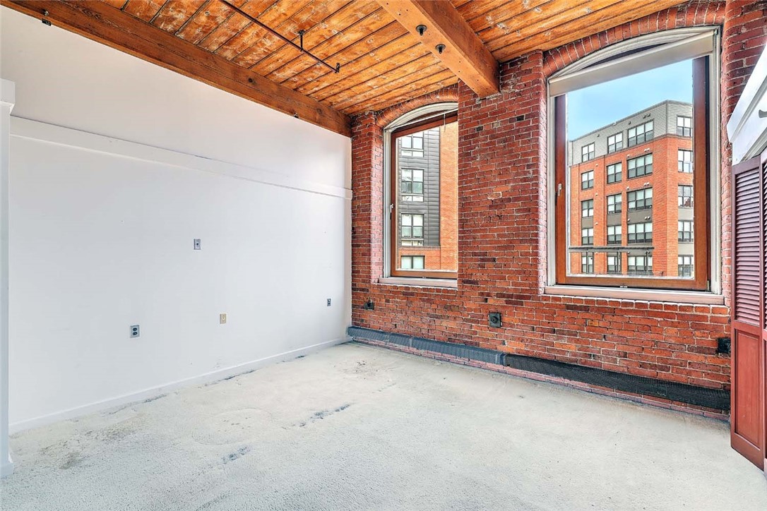116 Chestnut Street G