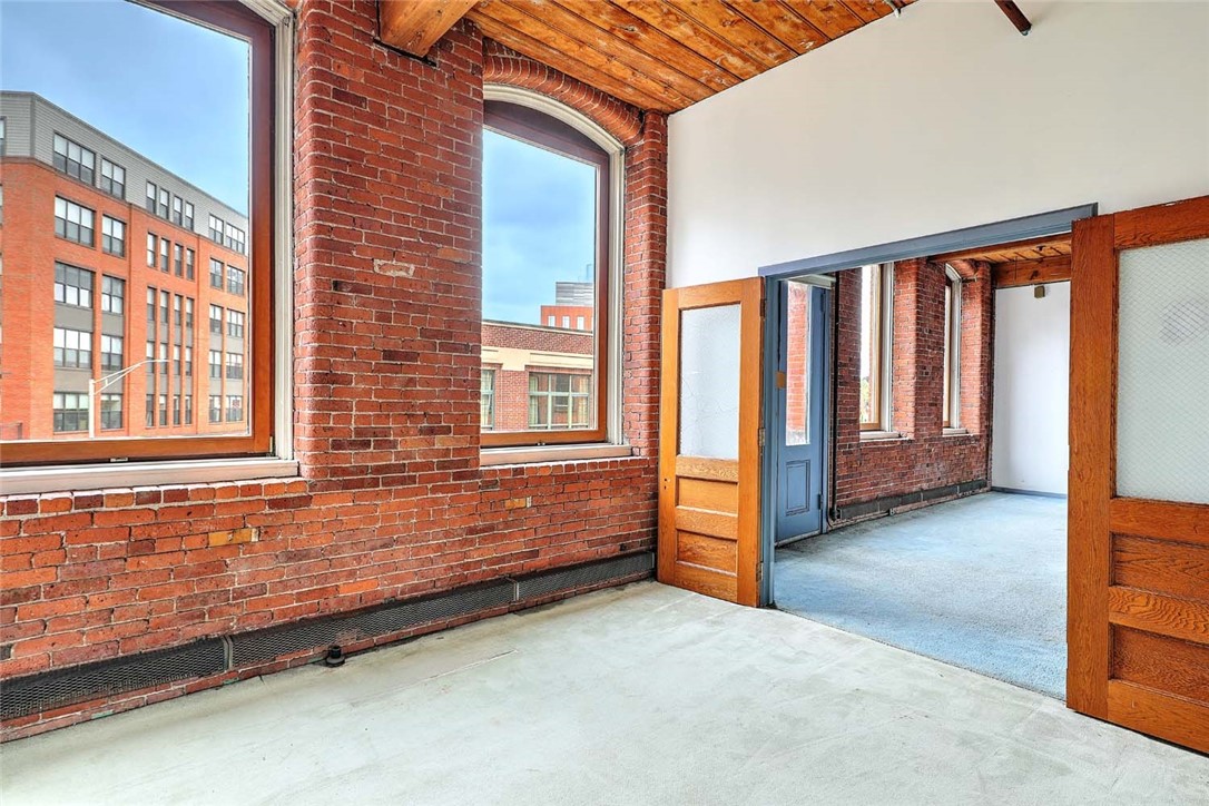 116 Chestnut Street G