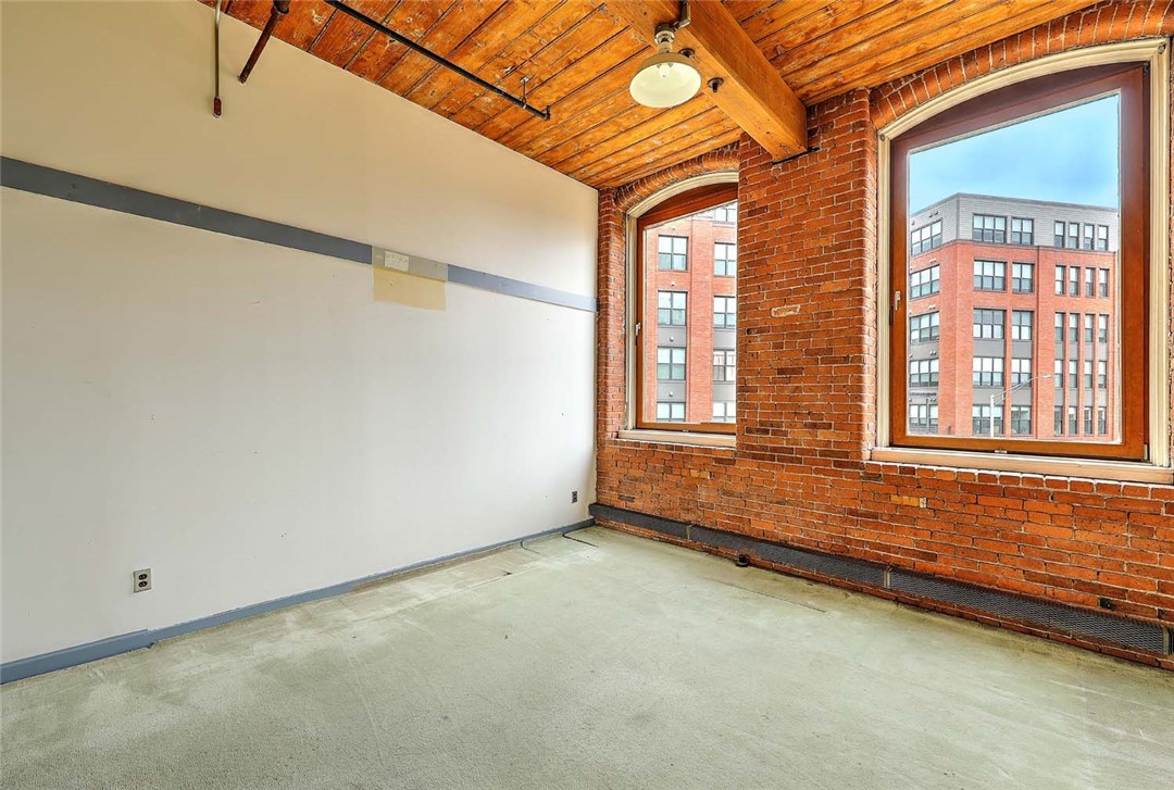 116 Chestnut Street G