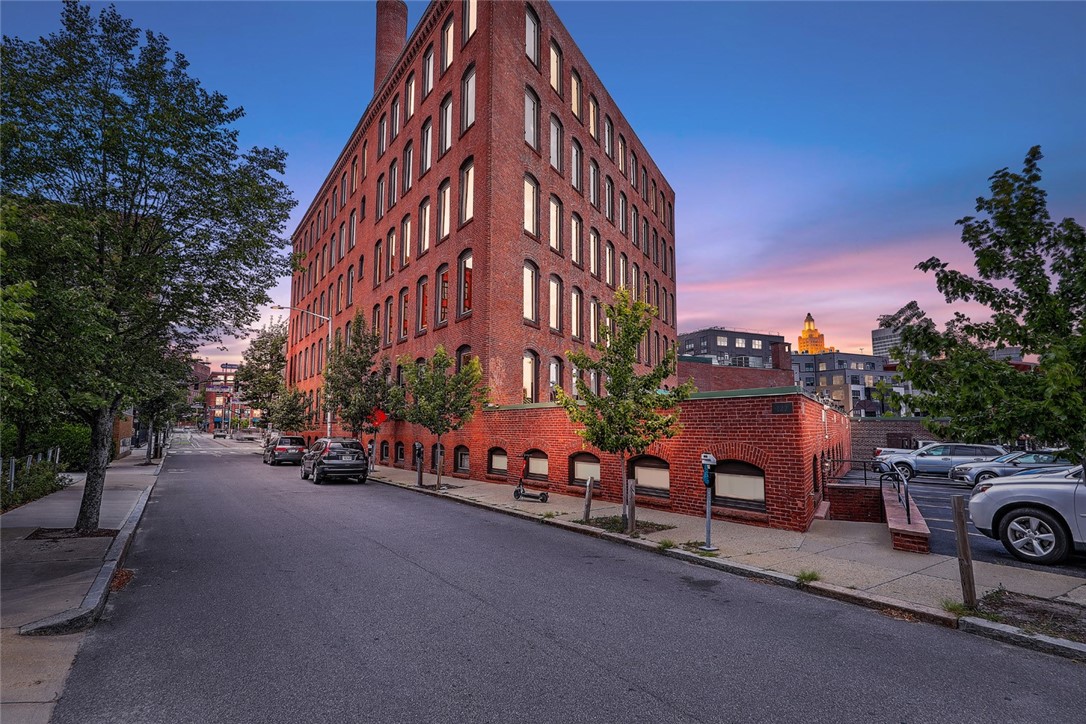 116 Chestnut Street G