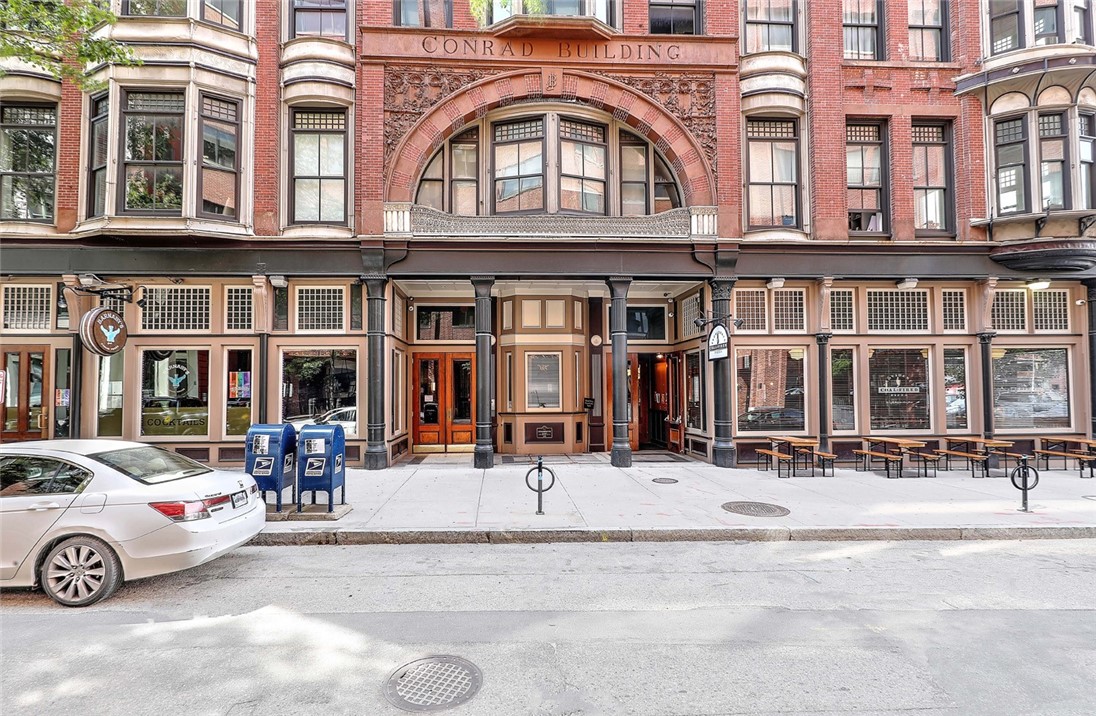 385 Westminster Street 2E