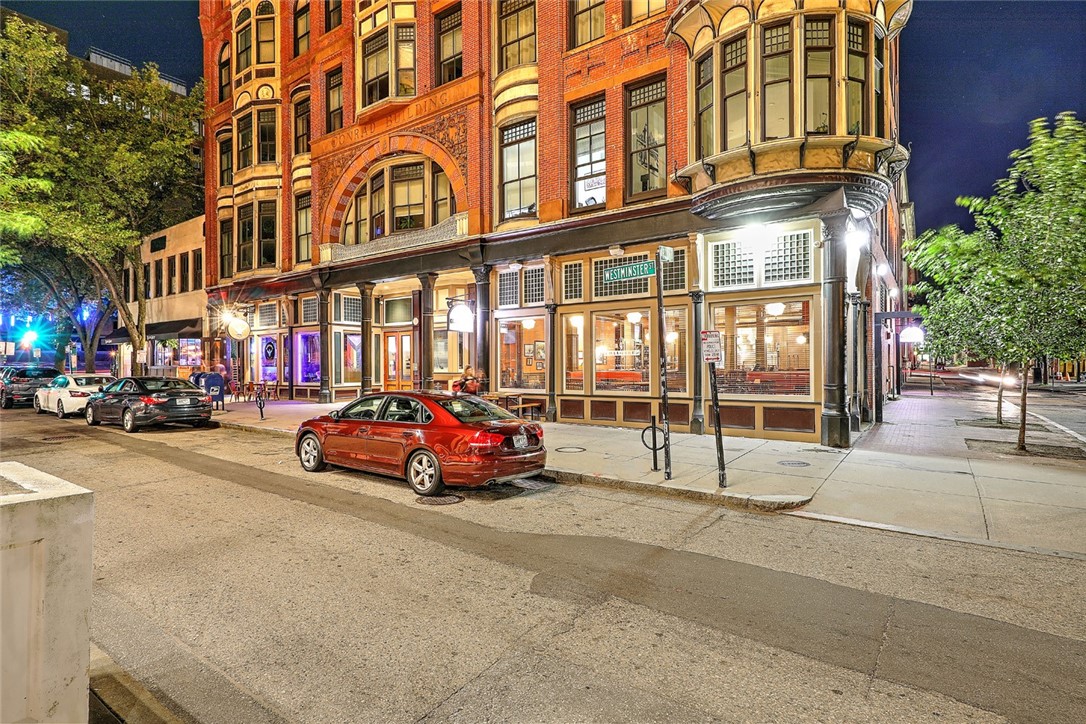 385 Westminster Street 2E