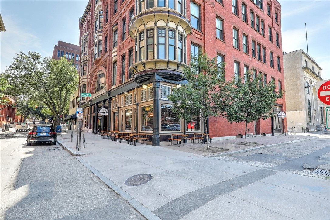 385 Westminster Street 2E