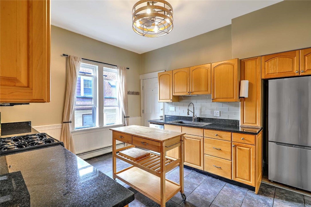 20 Seventh Street 3