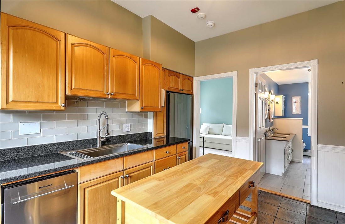 20 Seventh Street 3