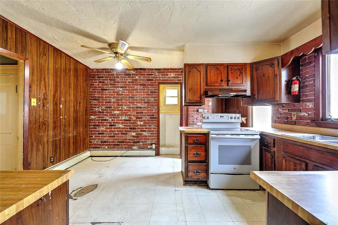 59 Colonial Avenue