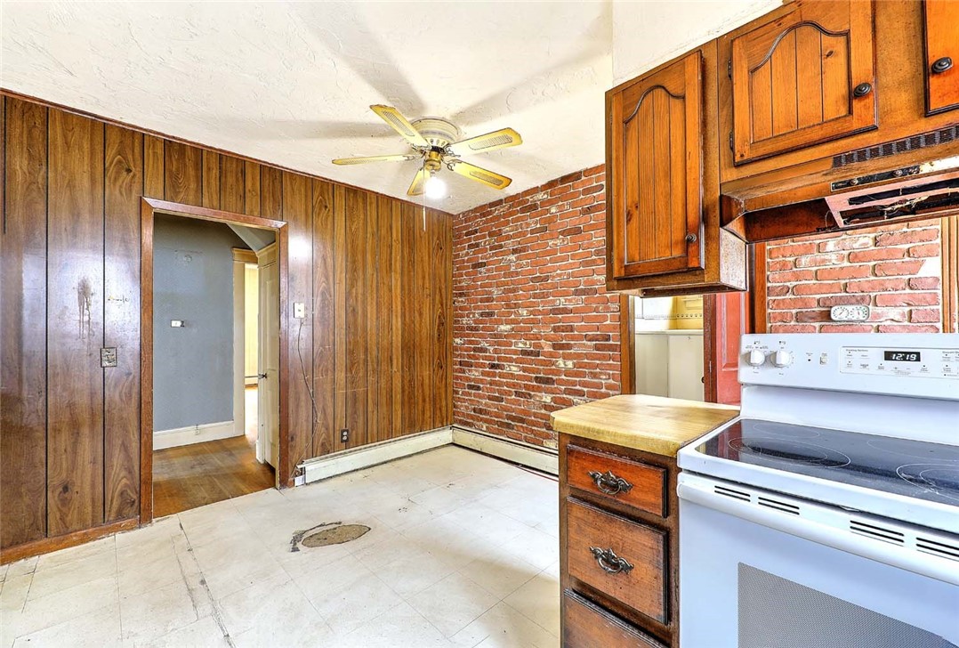 59 Colonial Avenue