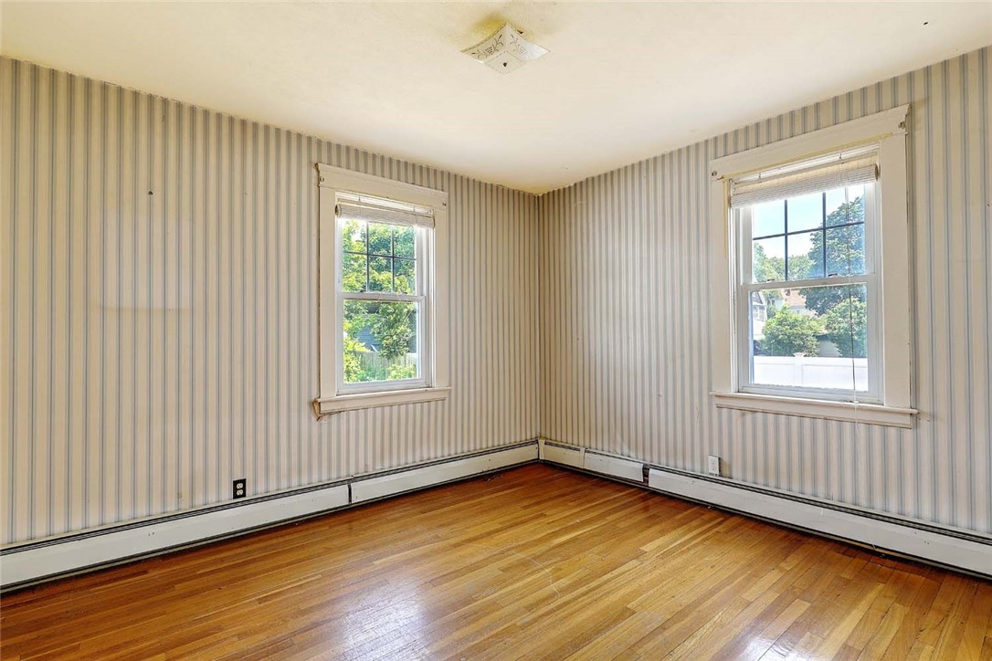 59 Colonial Avenue