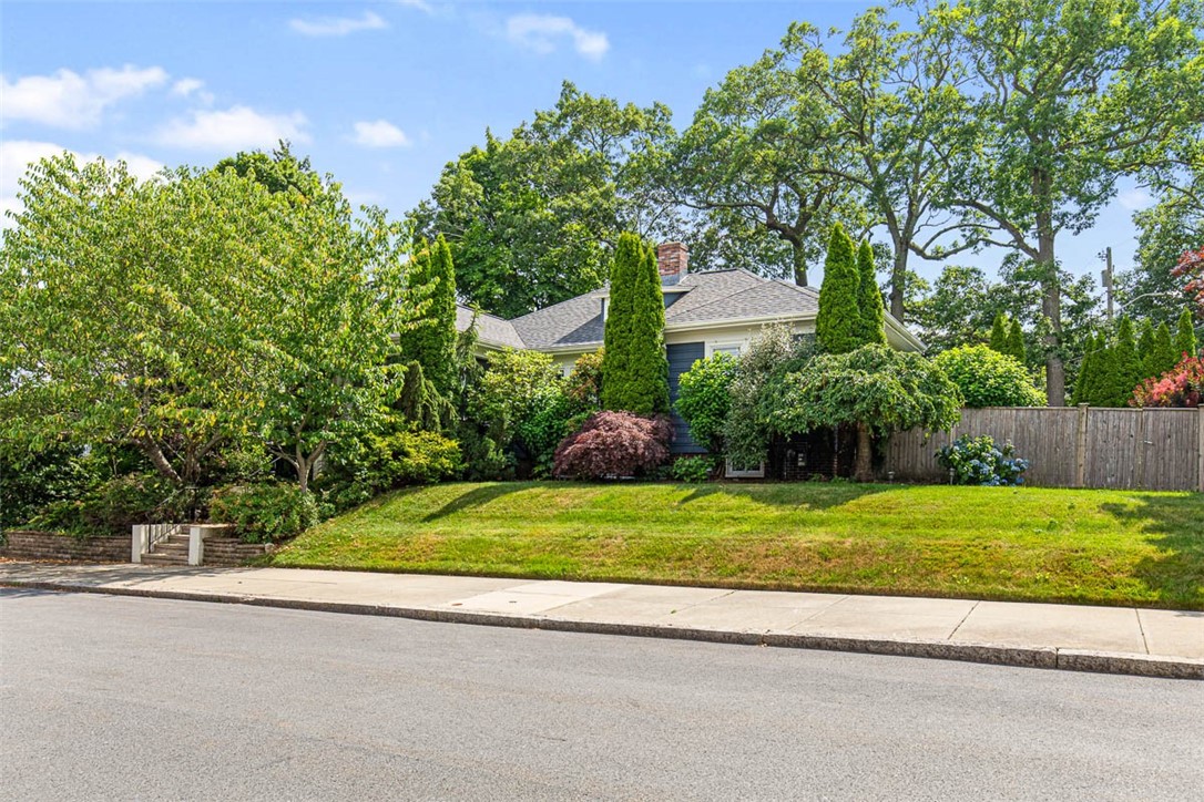 17 Blaisdell Avenue